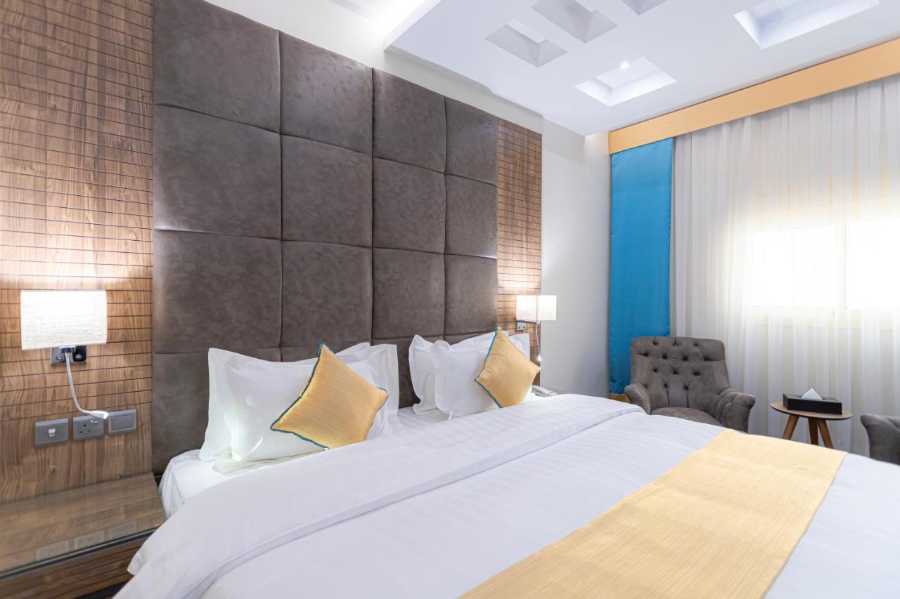 Hotel Y Platinum Medina